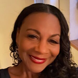 Meet your Posher, Kasaundra